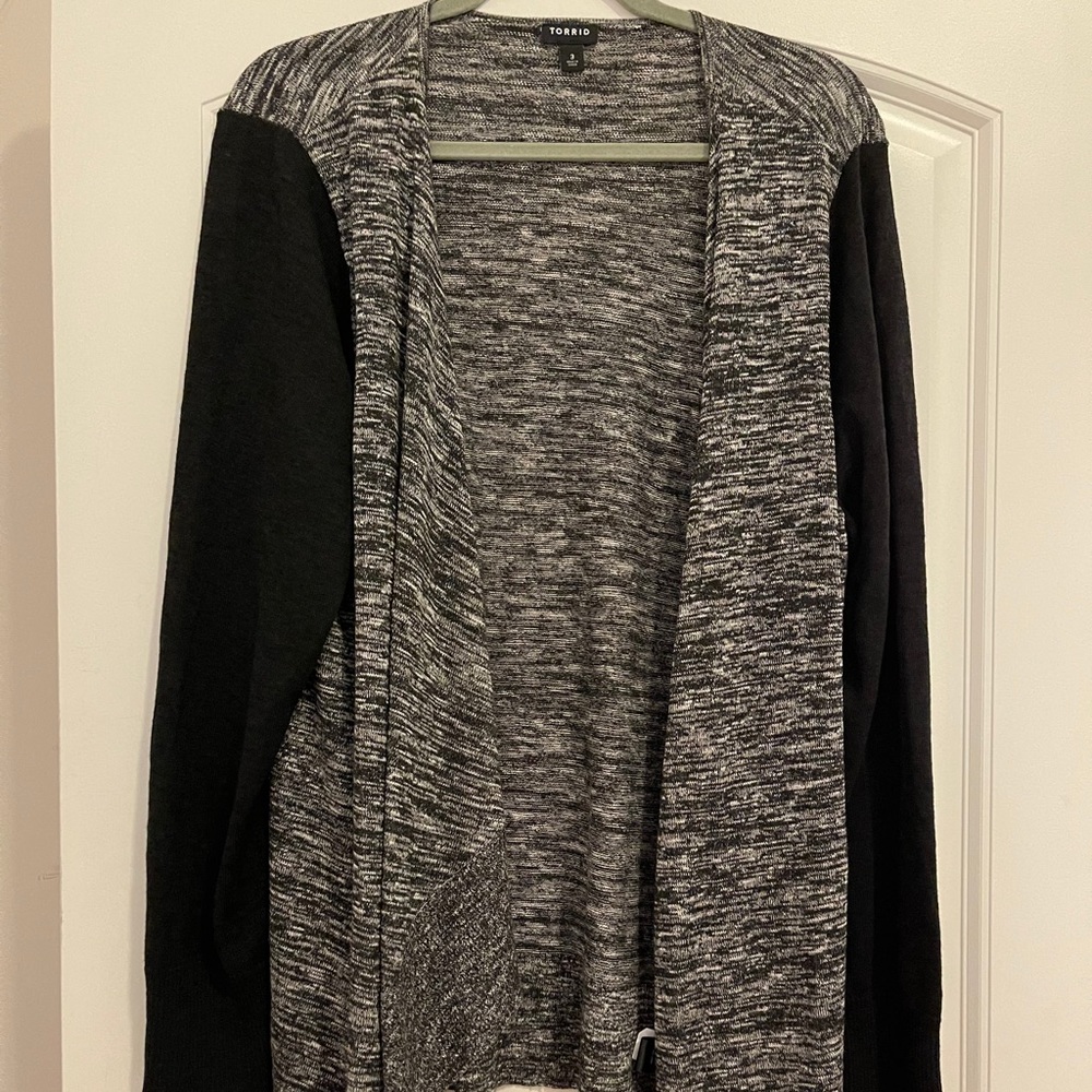 Torrid Black and Gray Open Front Cardigan